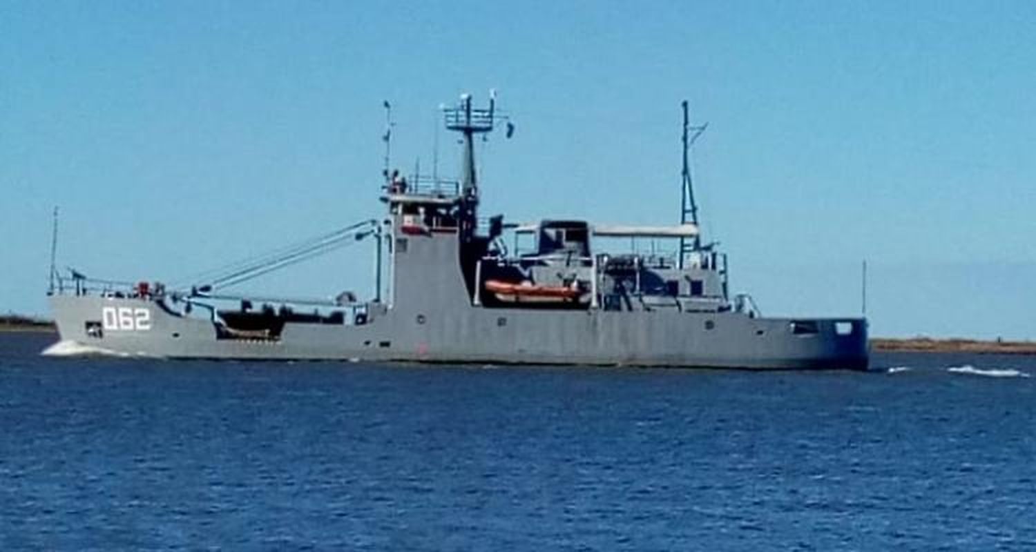 Con colaboración de la Armada Argentina, asistieron a 99 familias de la zona de islas