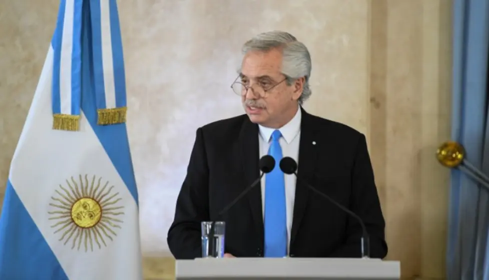 Alberto Fernández: “No hablo porque no soy candidato, soy Presidente y tengo que seguir trabajando”
