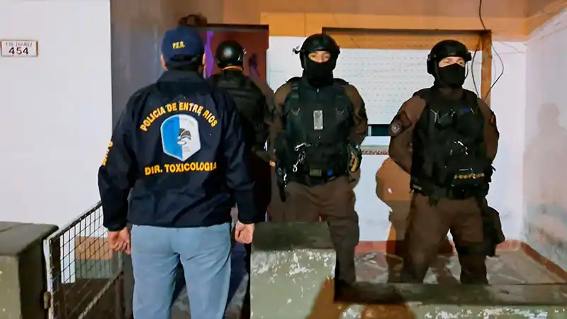 Un conocido dealer fue atrapado con drogas mientras cumplía prisión domiciliaria