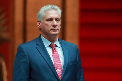 Díaz-Canel pide a los comunistas salir a la calle a defender la revolución cubana