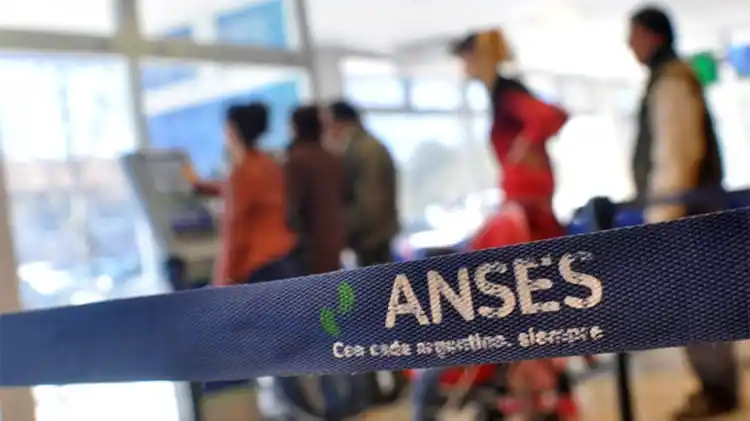 Cronograma para saber cuántos de los 11 millones de inscriptos cobrará los $10.000 y cuándo lo harán