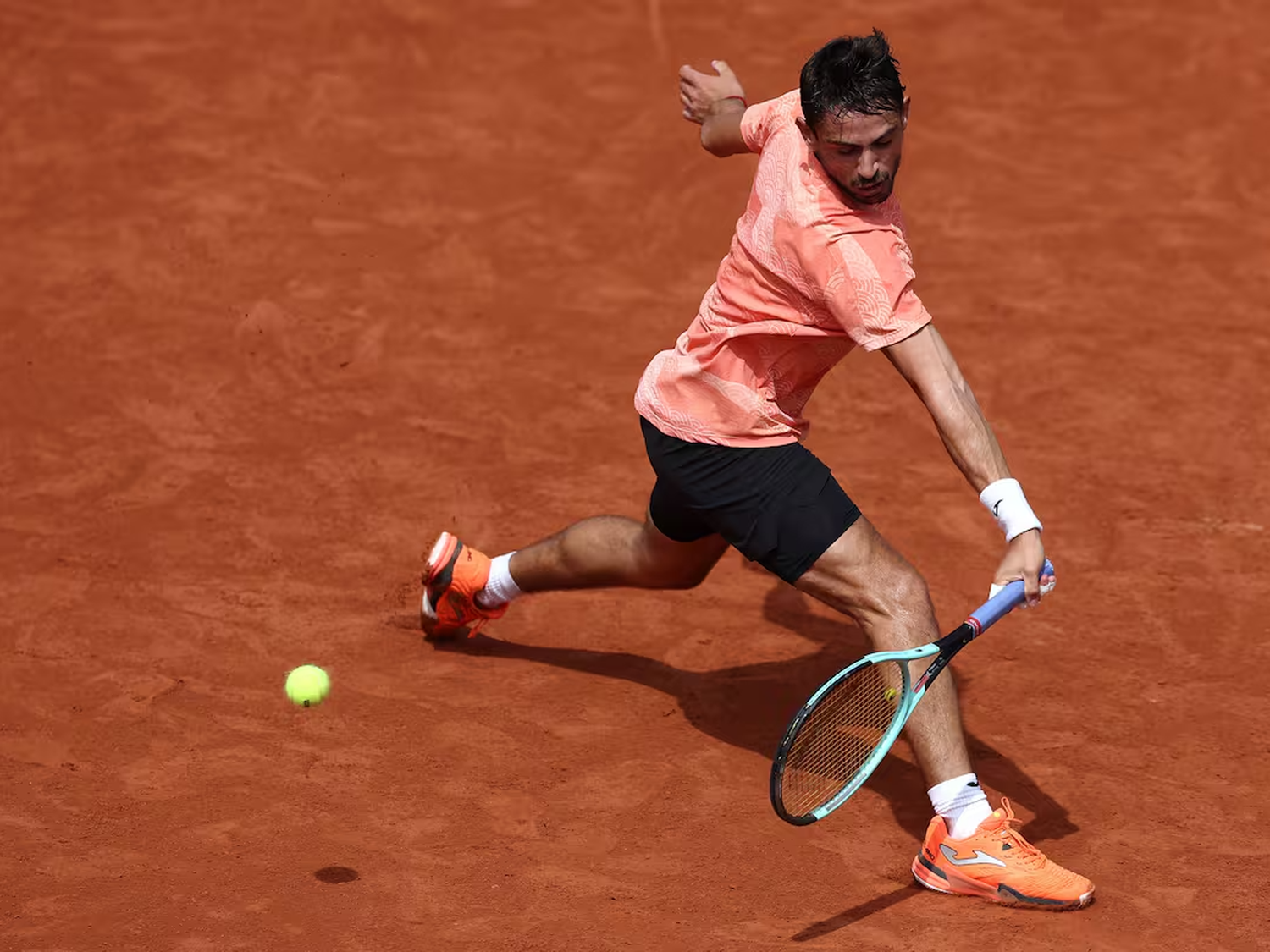 Mariano Navone cayó y quedó eliminado de Roland Garros