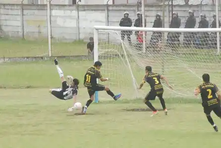 Una victoria que mantiene con vida el sueño auriverde