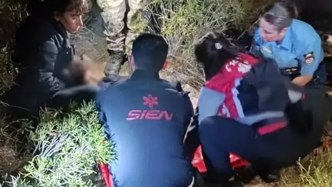Así halló la Policía de Neuquén a la hermana de Marcos “Huevo” Acuña. Foto: Agencia NA/Policía de Neuquén.