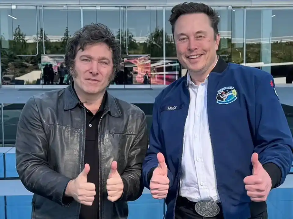 En medio del Criptogate, Javier Milei viaja a Estados Unidos y se reunirá con Elon Musk y Kristalina Georgieva