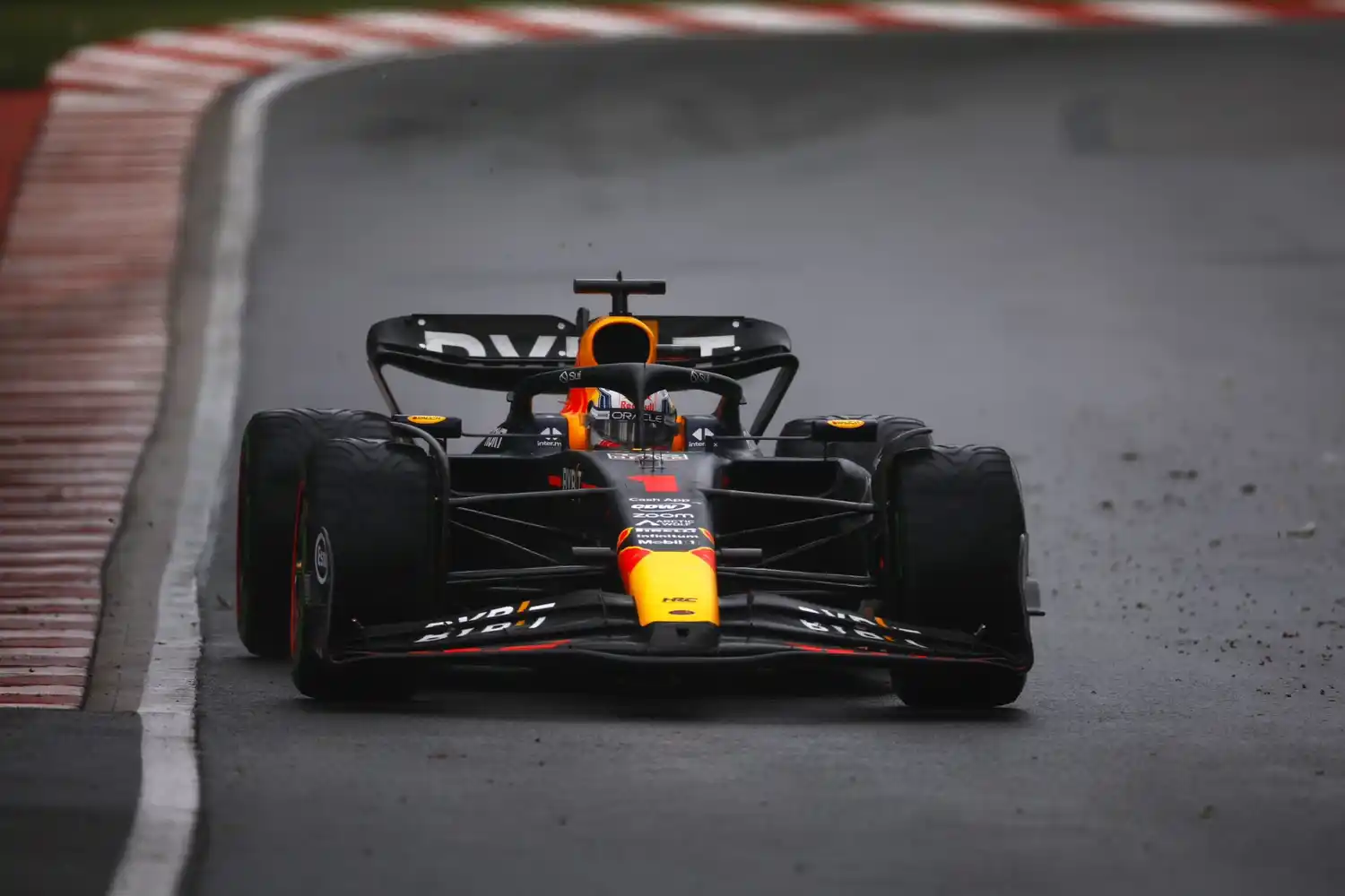 Verstappen mantiene su dominio en Canadá
