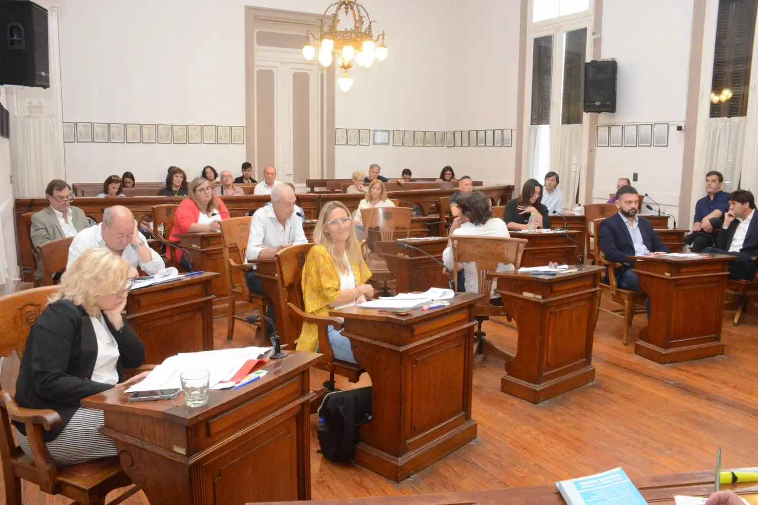 El repudio a las medidas respecto al recorte en la cobertura de medicamentos a jubilados y pensionados de PAMI tomó parte del debate.