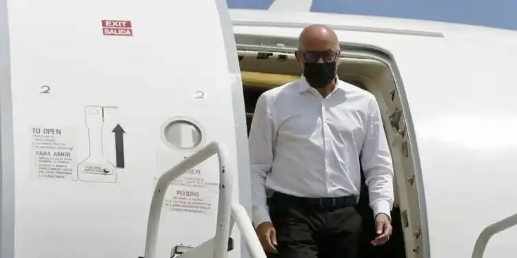 Delegaciones venezolanas llegan a México para comenzar el diálogo