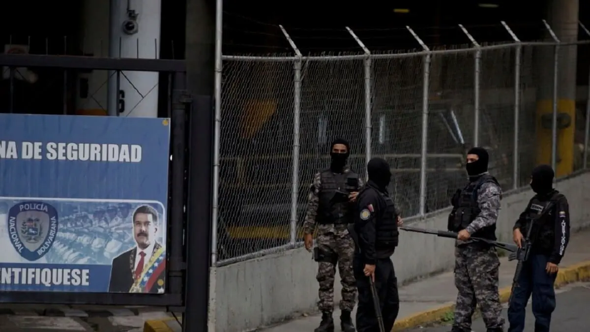 ¿Y EL DIÁLOGO QUÉ? MADURO metió presos a otros 3  estadounidenses y no da respuestas