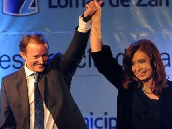 Cristina de campaña: Inauguró obras con Insaurralde y Di Tullio, cabezas de lista del FpV