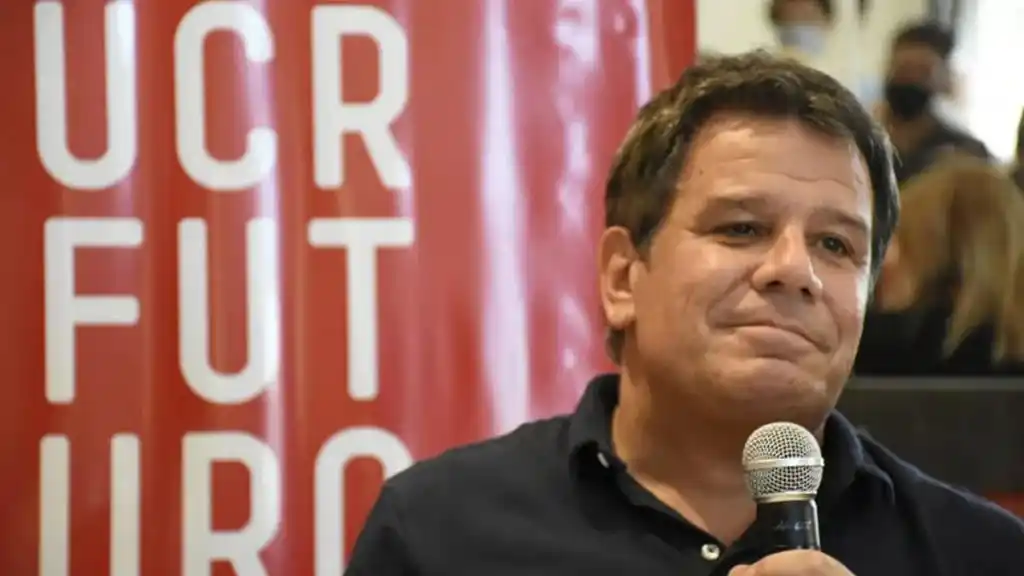 Los radicales se abroquelan tras la candidatura de Facundo Manes