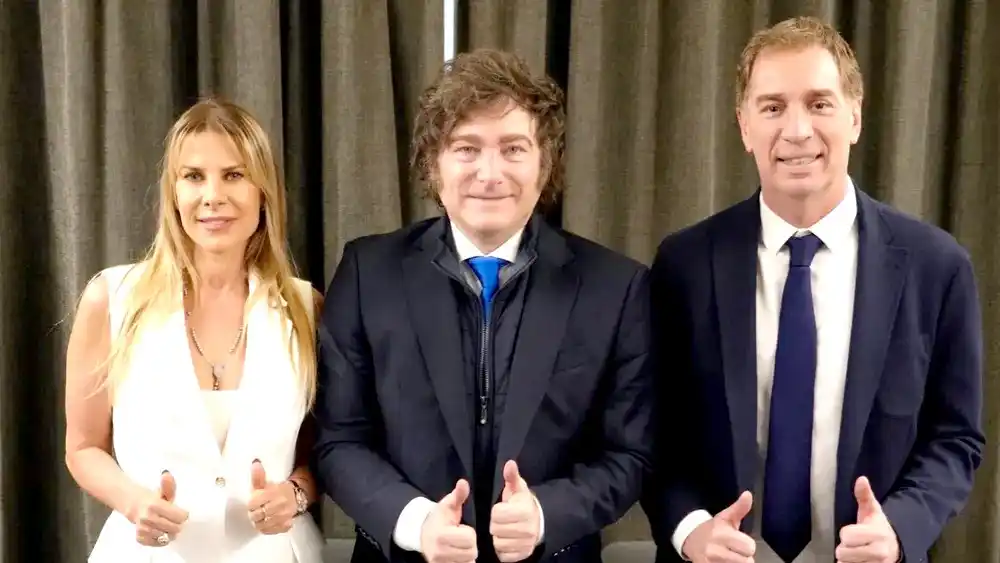 Karen Reichardt, Javier Milei y Diego Santilli.
