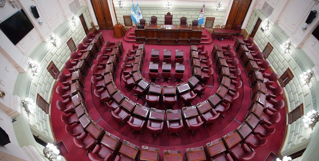 El recinto de Diputados ya está listo para recibir a los 69 convencionales el lunes.