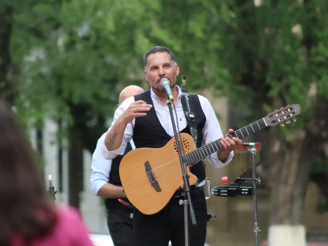 Aarón Castellanos patronales3