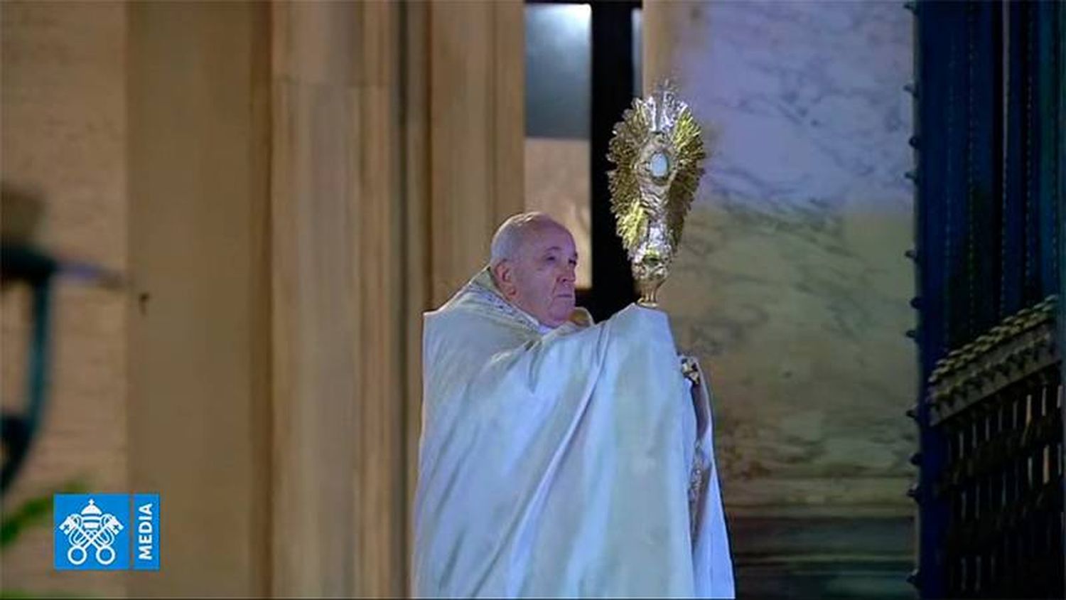 "Nadie se salva solo" de la pandemia, afirmó el Papa Francisco