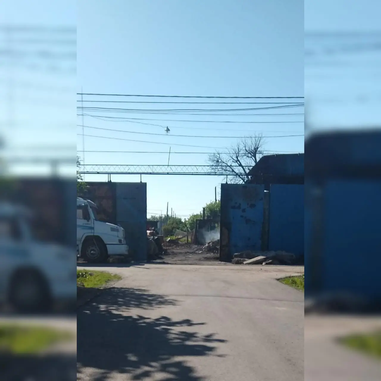 Galpón de los Melgar: a días del incendio, reclaman que sigue el humo