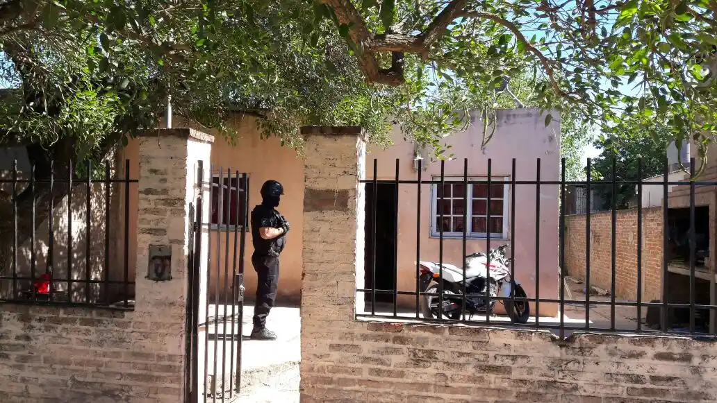 Santo Tomé: PDI detuvo a ocho personas en allanamientos