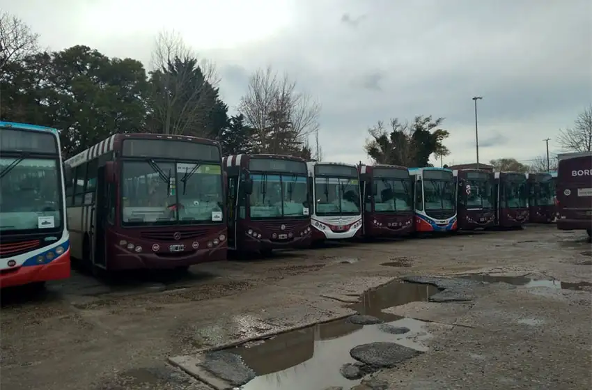Revés inesperado: la UTA anunció una retención de tareas por tiempo indeterminado