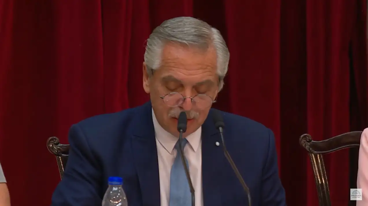 Con fuertes críticas a la Corte, Alberto Fernández habló ante la Asamblea Legislativa
