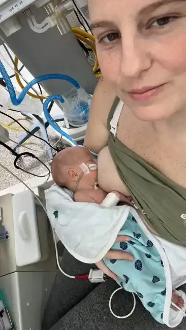 Amancio nació prematuro y permaneció internado en neonatología. Gracias a la donación de leche humana y al acompañamiento del hospital San Martín, su mamá Luisina pudo finalmente amamantarlo.