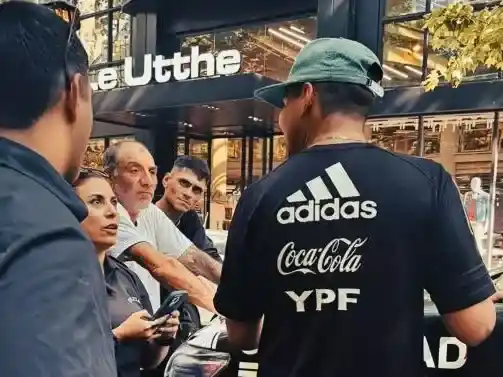 Personal policial tomó intervención de inmediato, realizó las comunicaciones con la autoridad judicial y dispuso el traslado del individuo a la Comisaría Primera,