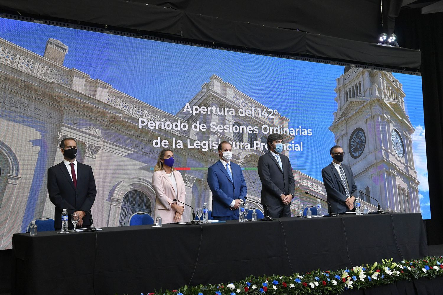 Bordet anunció un incremento en los aportes patronales al Iosper y ratificó el inicio de las clases presenciales