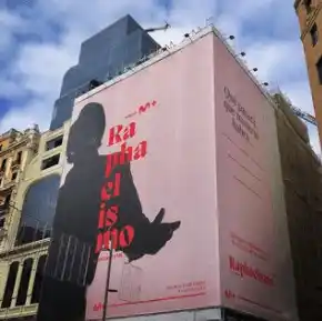 La serie de Raphael es el primer gran estreno en los streamings españoles. Foto Instagram