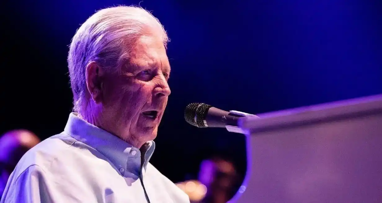 Murió Brian Wilson, leyenda de The Beach Boys y genio detrás del sonido surf
