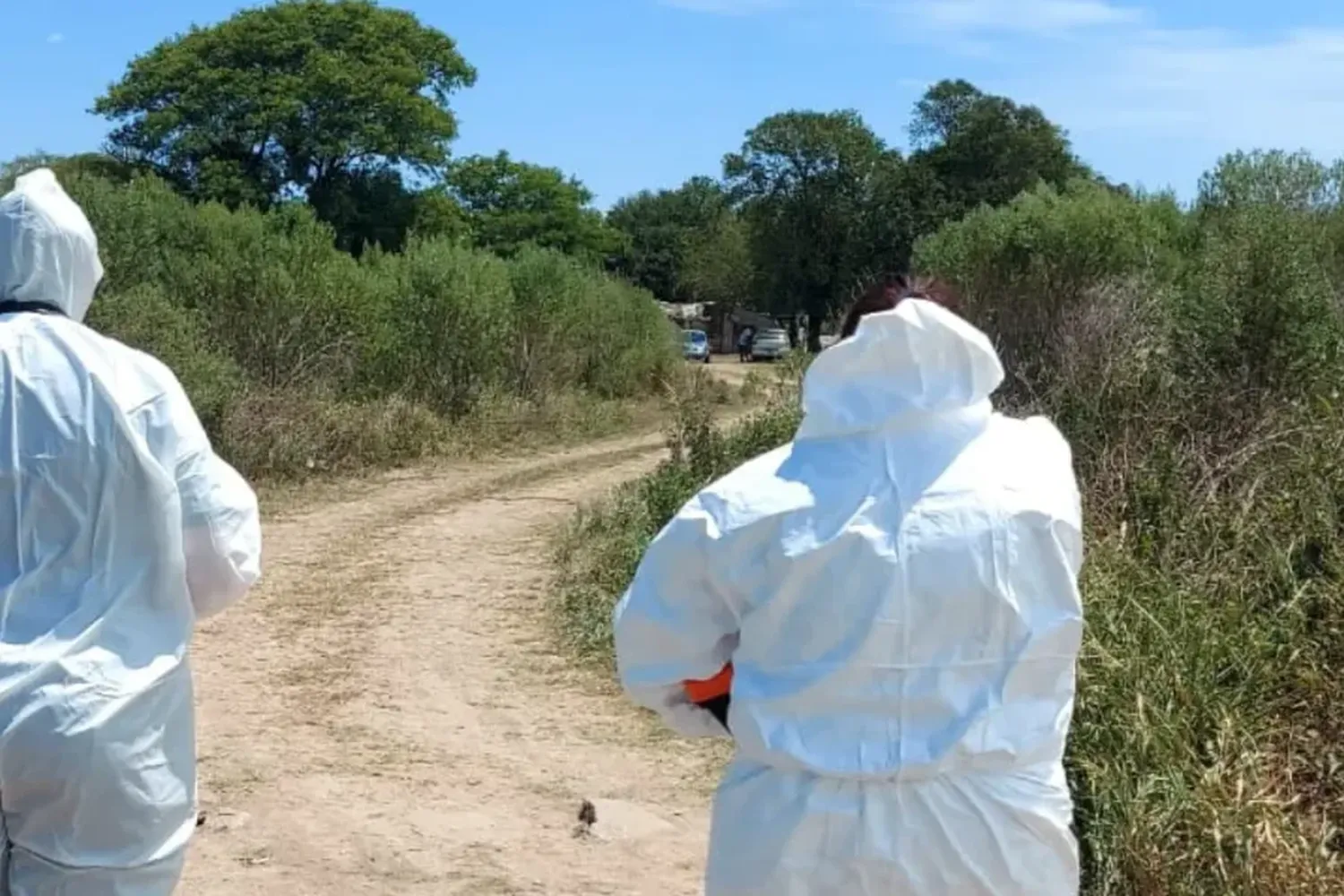 Discutió con un amigo, le dio un tiro en la cara con un calibre 22 y le pegó “siete puntazos” para asesinarlo