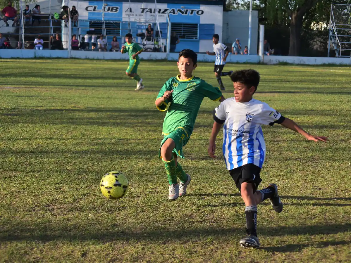 Brindaron la jornada inaugural del Torneo Apertura