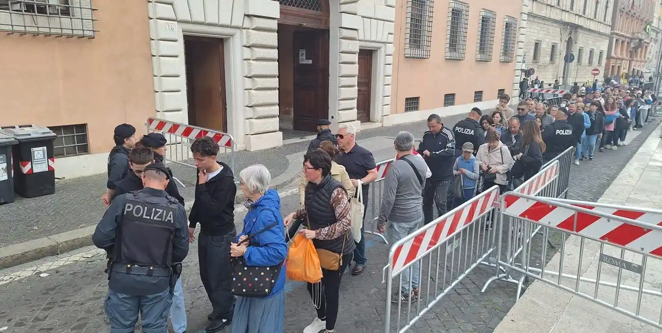 Operativos e importante asistencia de fieles. Crédito: El Litoral