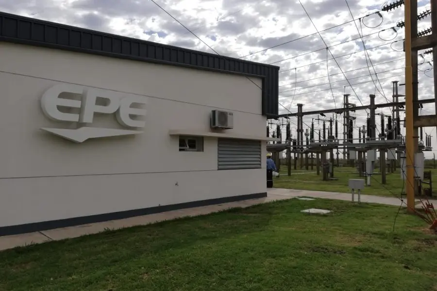 La EPE llamará personalmente a más de 200 empresario que deben fortunas del servicio