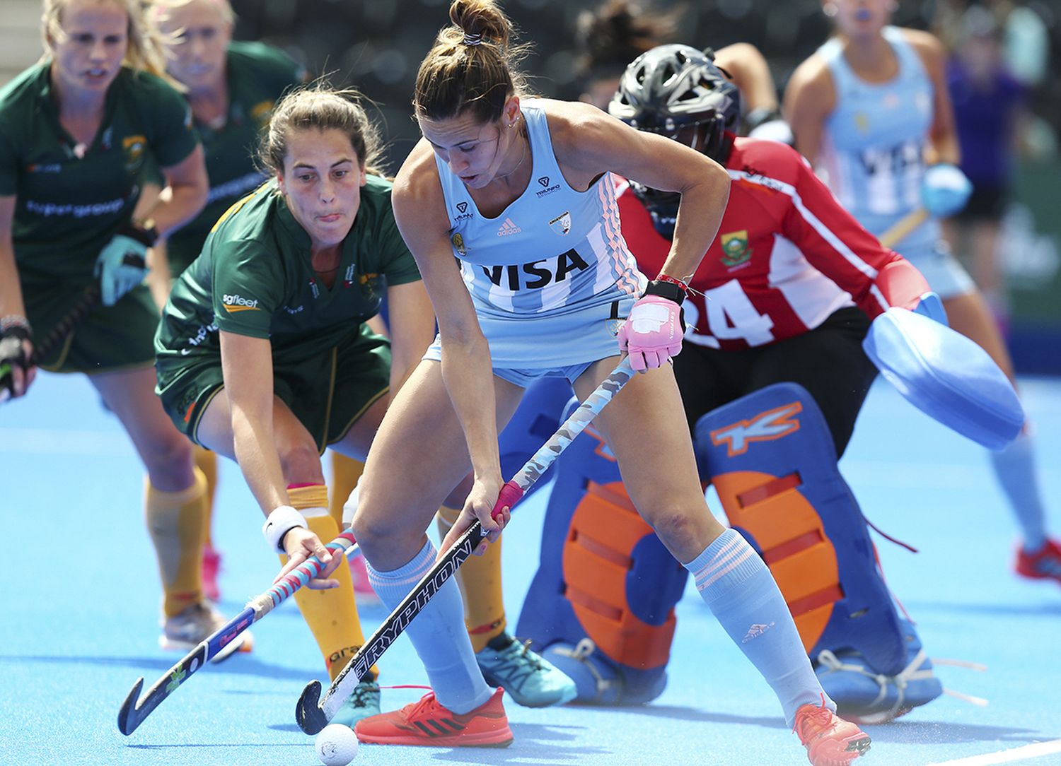 Con el empate, Las Leonas se metió en octavos de final