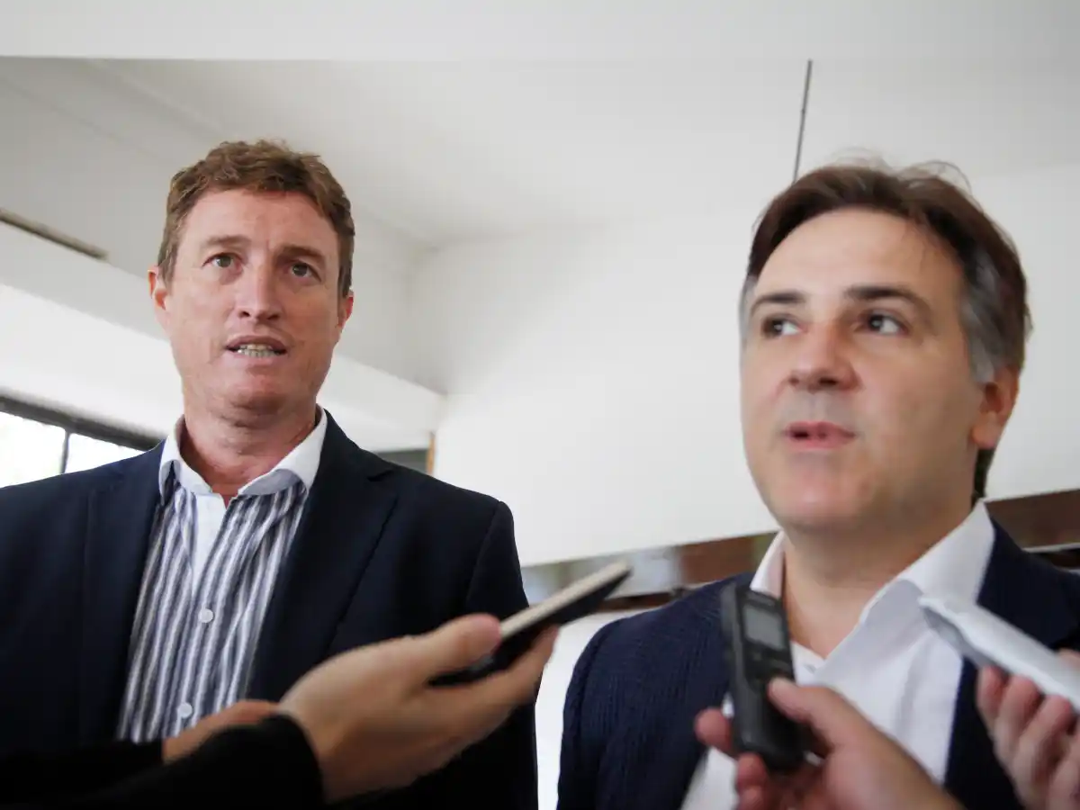 Se firma el convenio para la construcción  de la cloaca máxima  
