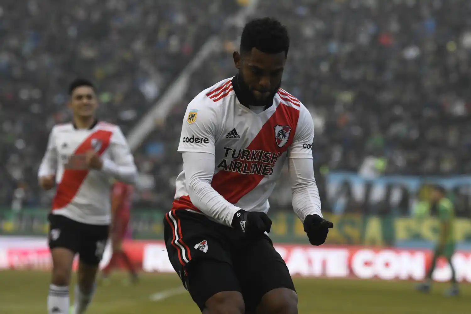 River - Aldosivi: El colombiano Borja hundió al tiburón de Mar del Plata