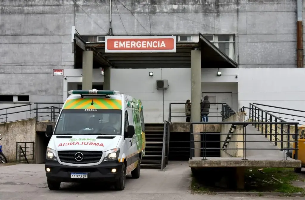 El motoquero terminó detenido