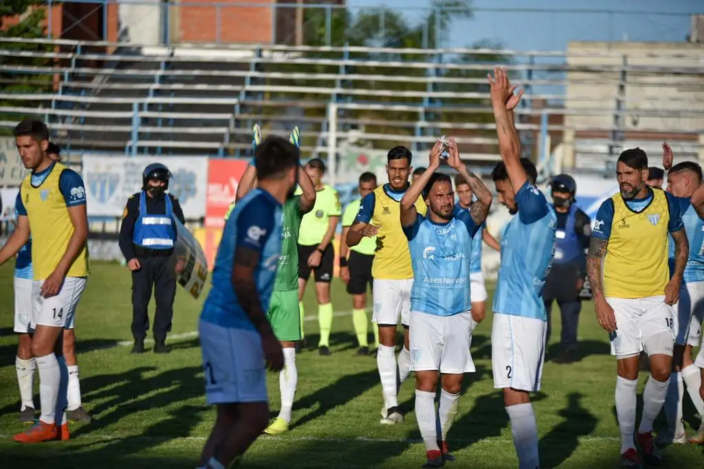 Juventud se juega su última chance de clasificar en su visita a Unión de Sunchales