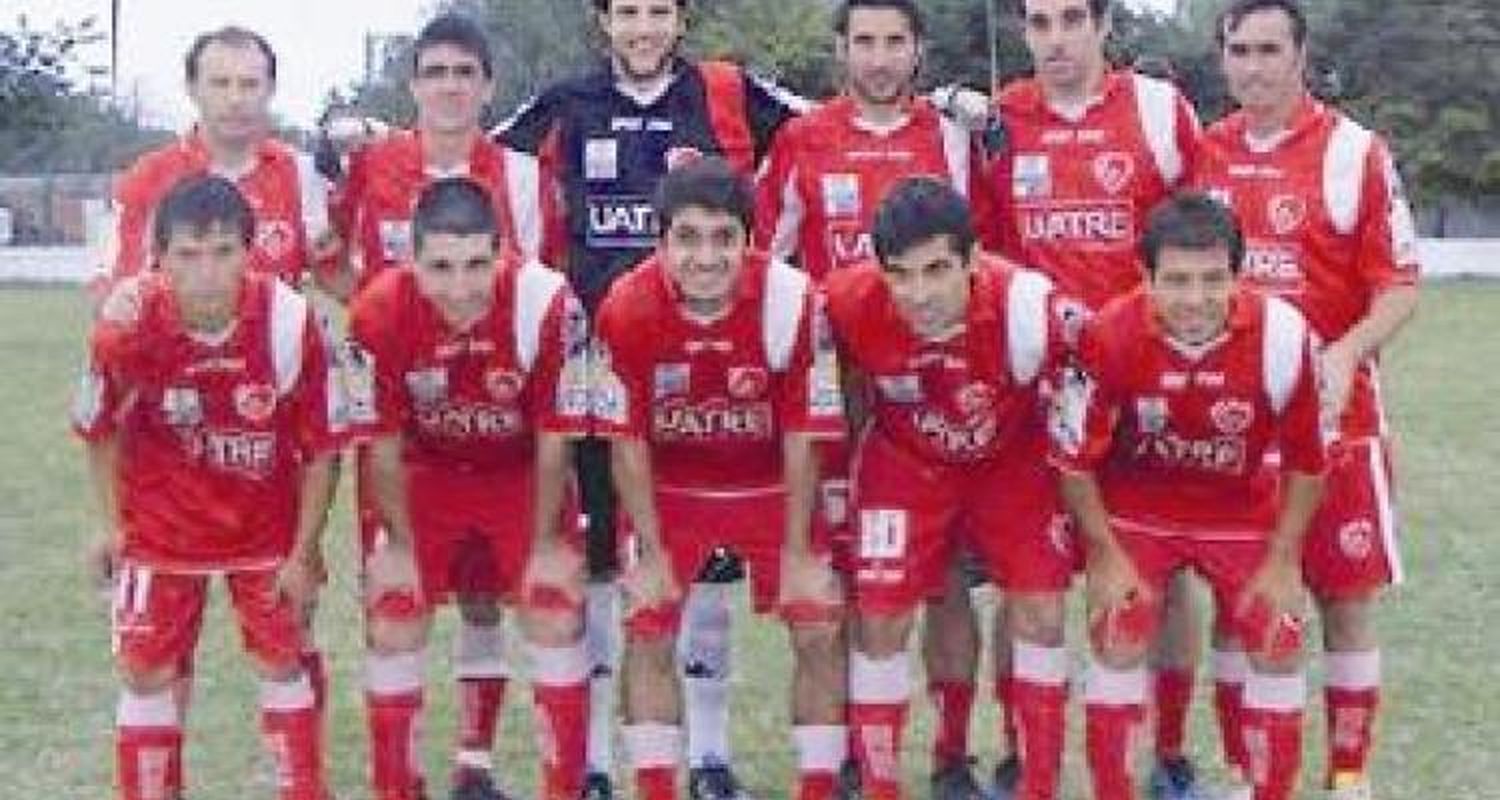 Mitre sacó chapa y es puntero