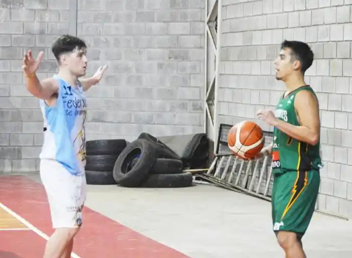 Estudiantes recibe a UTN