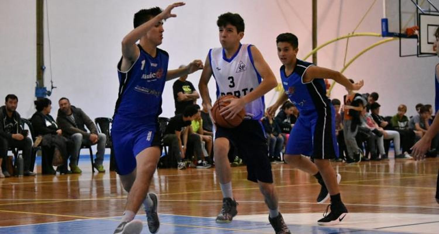 Náutico debutó con sonrisa en el Provincial de Clubes U15
