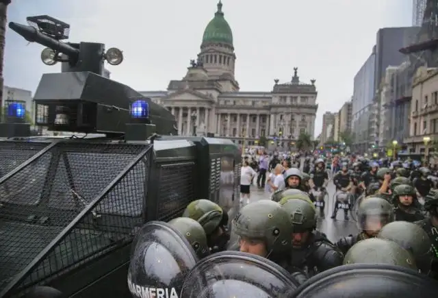 Referentes gremiales locales convocaron
a la marcha contra la Reforma Previsional
