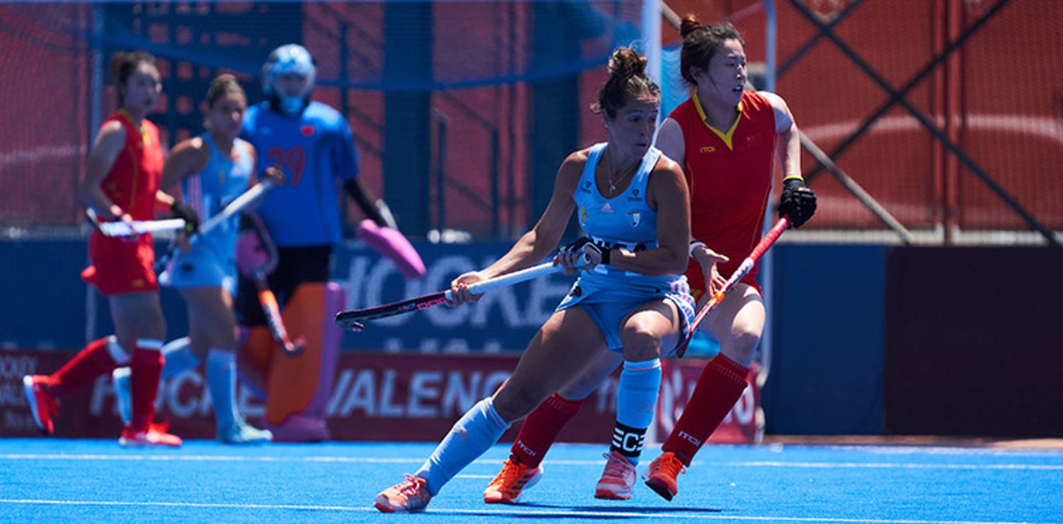 Las Leonas venció a China en la Pro Legue
