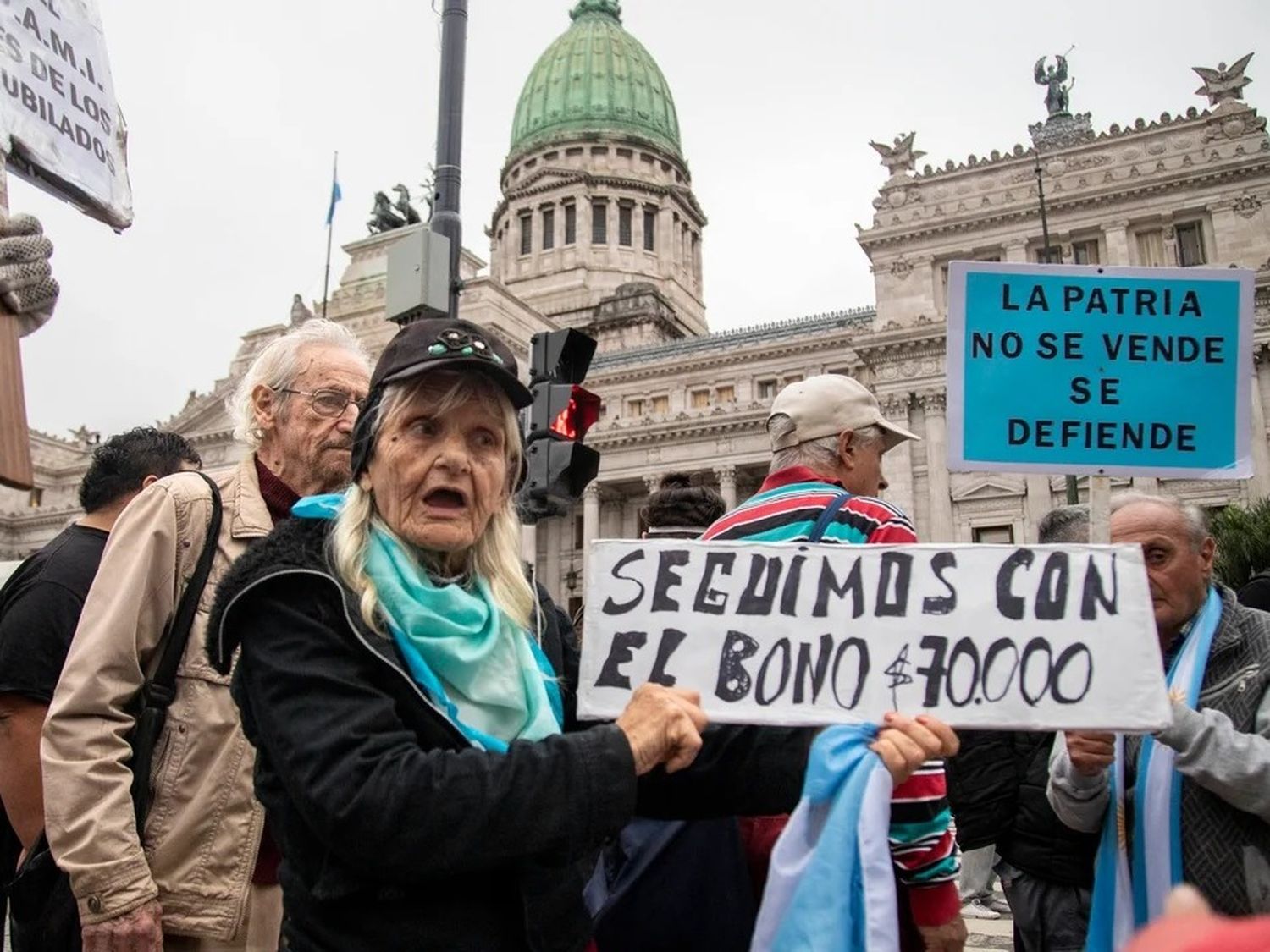 Diputados se prepara para una sesión caótica en medio de discusiones sobre el reglamento