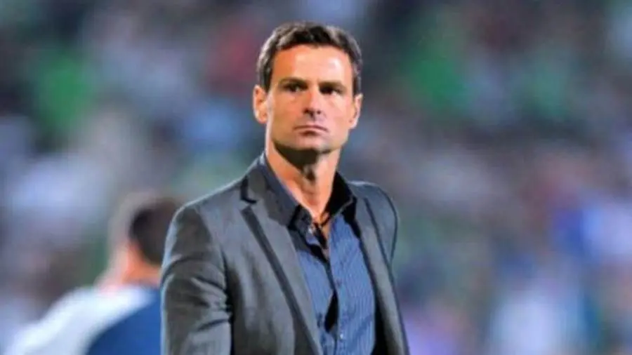 Renunció Cocca al puesto de director técnico de Racing
