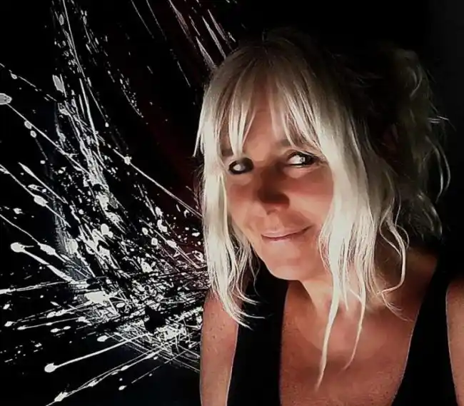 La artista Flavia Ferroli expone en las Termas