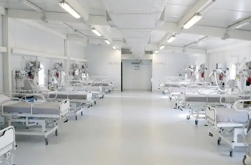 La provincia asegura que durante la segunda ola agregaron 92 camas críticas