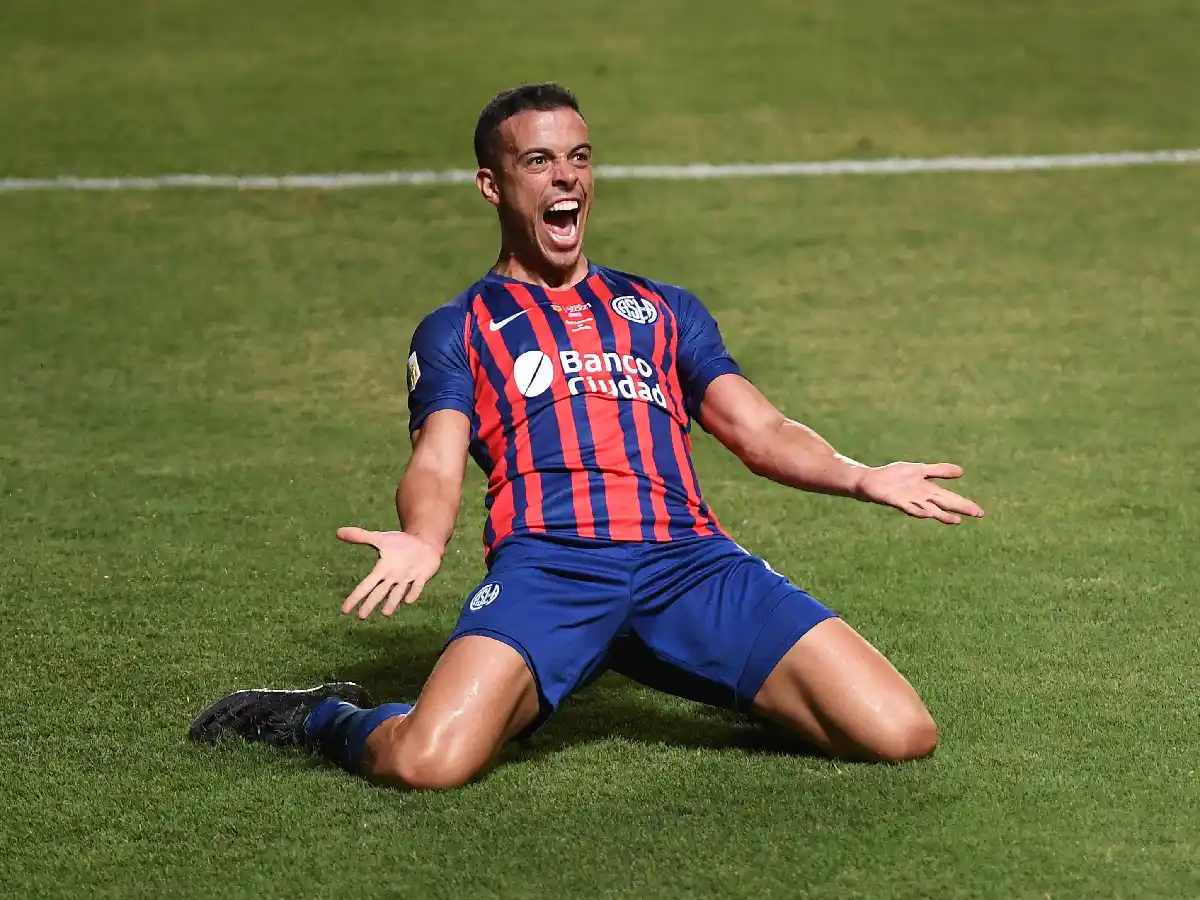 San Lorenzo busca un “milagro" en Brasil