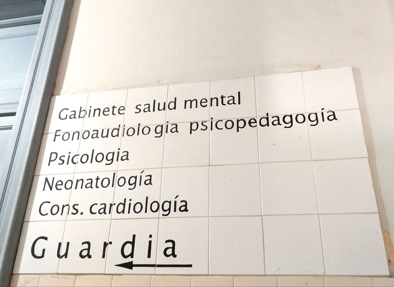 Suicidio: Profesionales de la salud apuntan a la necesidad de hablar sobre un tema repleto de mitos