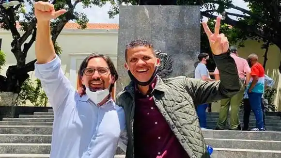 «Seguiré luchando por Venezuela»: Gilber Caro pasa a la clandestinidad