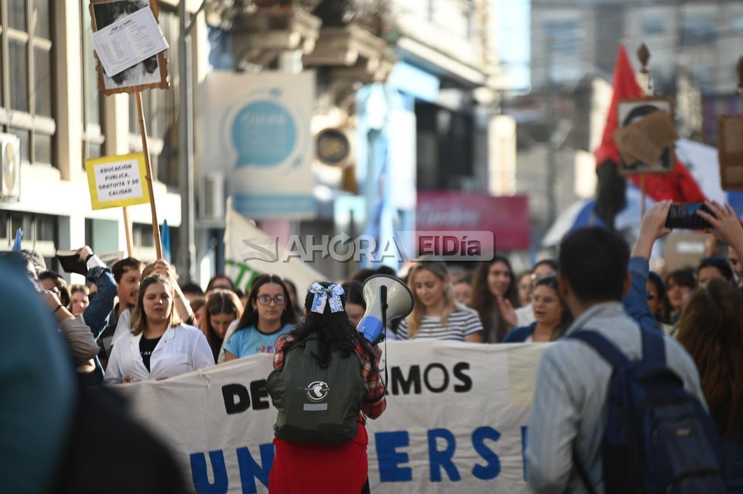 Docentes universitarios de la ciudad realizan paro hoy y mañana